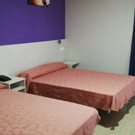 Esmeralda מלון 3*